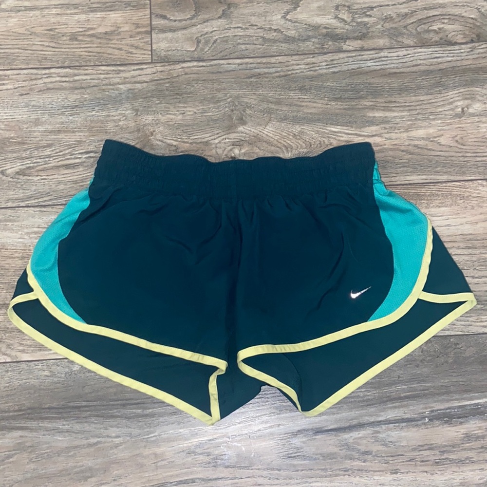 Nike Women's Tempo Running Shorts Dri-fit gym